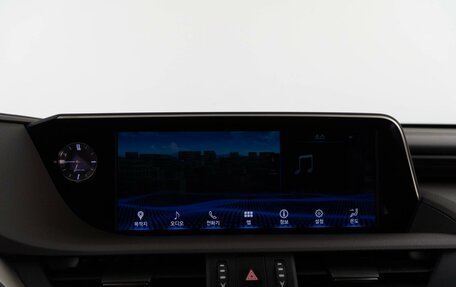 Lexus ES VII, 2019 год, 3 398 999 рублей, 29 фотография