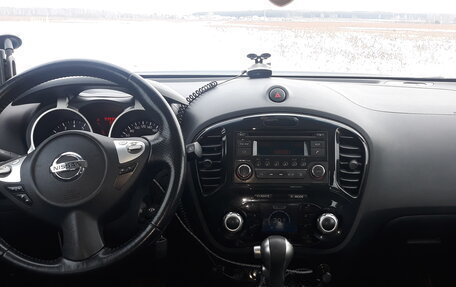 Nissan Juke II, 2011 год, 900 000 рублей, 1 фотография