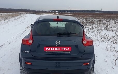 Nissan Juke II, 2011 год, 900 000 рублей, 3 фотография