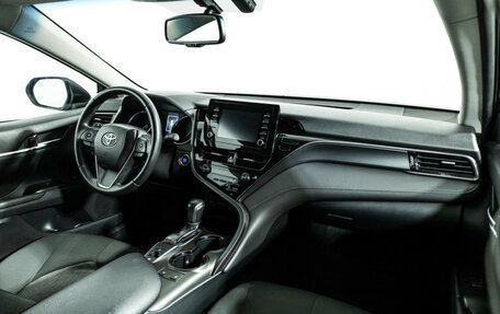 Toyota Camry, 2021 год, 3 099 700 рублей, 9 фотография