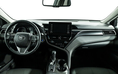 Toyota Camry, 2021 год, 3 099 700 рублей, 13 фотография