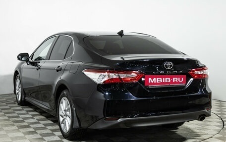 Toyota Camry, 2021 год, 3 099 700 рублей, 7 фотография