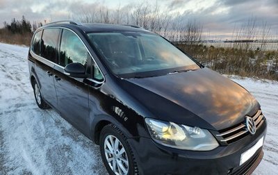 Volkswagen Sharan II, 2016 год, 1 660 000 рублей, 1 фотография