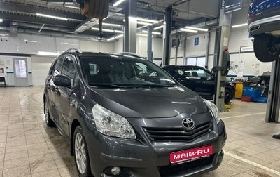 Toyota Verso I, 2011 год, 1 300 000 рублей, 1 фотография