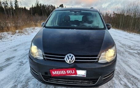 Volkswagen Sharan II, 2016 год, 1 660 000 рублей, 13 фотография