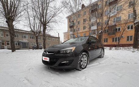 Opel Astra J, 2014 год, 900 000 рублей, 2 фотография