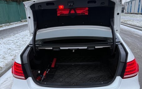 Mercedes-Benz E-Класс, 2014 год, 2 900 000 рублей, 8 фотография