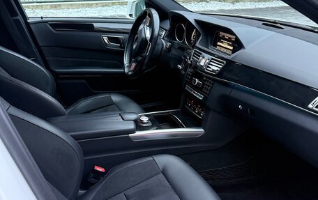 Mercedes-Benz E-Класс, 2014 год, 2 900 000 рублей, 16 фотография