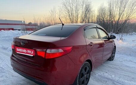 KIA Rio III рестайлинг, 2013 год, 990 000 рублей, 10 фотография