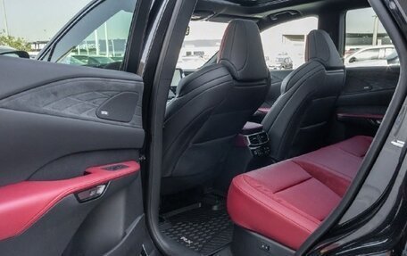 Lexus RX IV рестайлинг, 2025 год, 12 990 000 рублей, 22 фотография