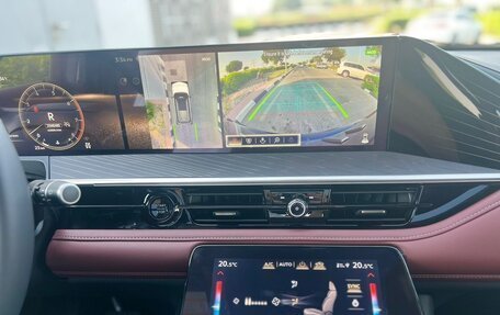 Infiniti QX80, 2025 год, 20 990 000 рублей, 25 фотография