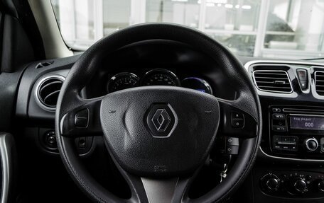 Renault Logan II, 2014 год, 700 000 рублей, 13 фотография