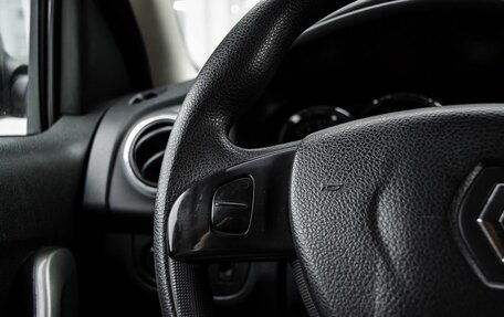 Renault Logan II, 2014 год, 700 000 рублей, 14 фотография