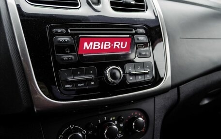 Renault Logan II, 2014 год, 700 000 рублей, 17 фотография