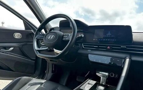 Hyundai Elantra, 2021 год, 1 650 000 рублей, 7 фотография