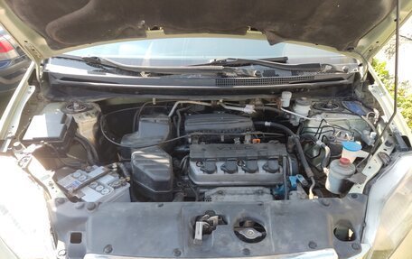 Honda FR-V, 2005 год, 630 000 рублей, 5 фотография