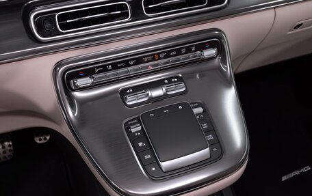 Mercedes-Benz V-Класс, 2024 год, 17 750 000 рублей, 15 фотография