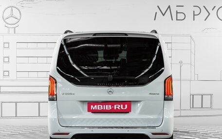 Mercedes-Benz V-Класс, 2024 год, 17 750 000 рублей, 3 фотография