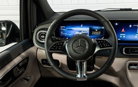 Mercedes-Benz V-Класс, 2024 год, 18 050 000 рублей, 15 фотография