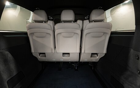 Mercedes-Benz V-Класс, 2024 год, 18 050 000 рублей, 22 фотография