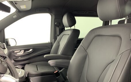 Mercedes-Benz V-Класс, 2024 год, 18 750 000 рублей, 11 фотография