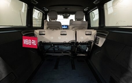 Mercedes-Benz V-Класс, 2024 год, 18 050 000 рублей, 23 фотография