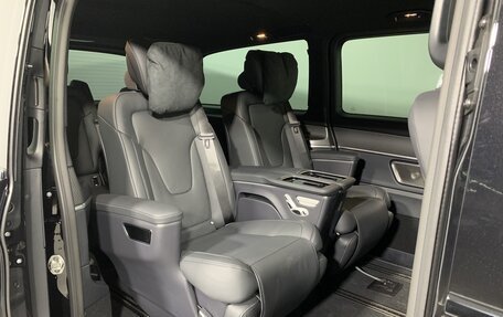 Mercedes-Benz V-Класс, 2024 год, 18 750 000 рублей, 35 фотография