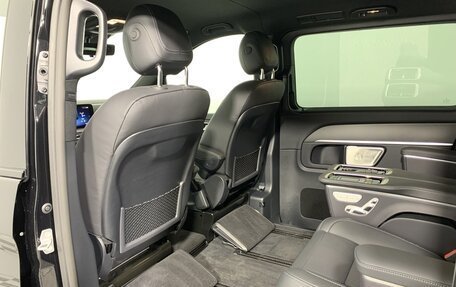 Mercedes-Benz V-Класс, 2024 год, 18 750 000 рублей, 28 фотография