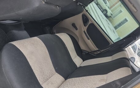 Chevrolet Niva I рестайлинг, 2006 год, 335 000 рублей, 13 фотография