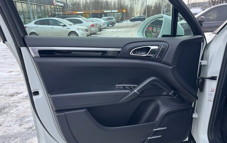 Porsche Cayenne III, 2015 год, 2 850 000 рублей, 11 фотография