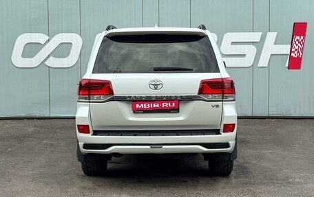 Toyota Land Cruiser 200, 2016 год, 4 199 000 рублей, 4 фотография