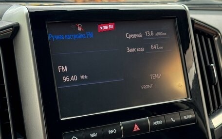 Toyota Land Cruiser 200, 2016 год, 4 199 000 рублей, 24 фотография