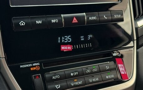 Toyota Land Cruiser 200, 2016 год, 4 199 000 рублей, 26 фотография