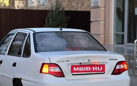 Daewoo Nexia I рестайлинг, 2012 год, 115 000 рублей, 4 фотография