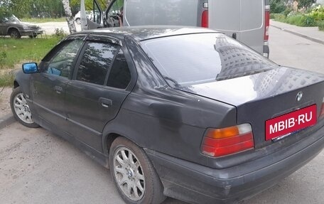 BMW 3 серия, 1992 год, 350 000 рублей, 7 фотография