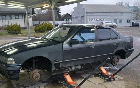 BMW 3 серия, 1992 год, 350 000 рублей, 15 фотография