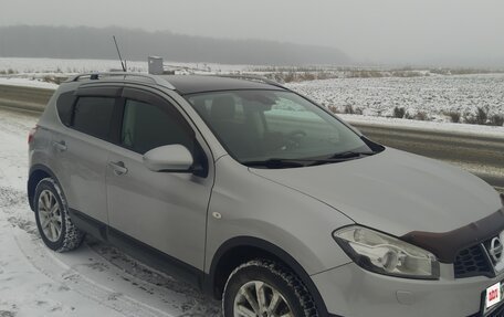 Nissan Qashqai, 2011 год, 940 000 рублей, 2 фотография