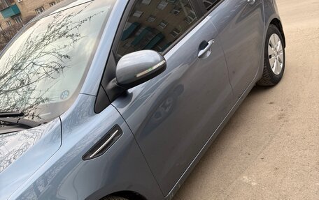 KIA Rio III рестайлинг, 2013 год, 900 000 рублей, 4 фотография