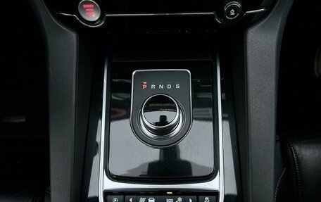 Jaguar F-Pace, 2017 год, 2 779 000 рублей, 20 фотография