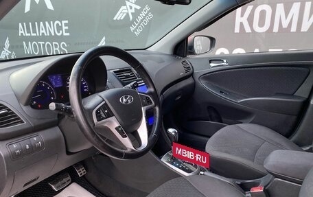 Hyundai Solaris II рестайлинг, 2012 год, 845 000 рублей, 12 фотография