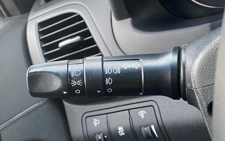 Hyundai Solaris II рестайлинг, 2012 год, 845 000 рублей, 19 фотография