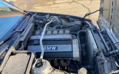 BMW 5 серия, 1992 год, 800 000 рублей, 5 фотография