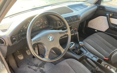 BMW 5 серия, 1992 год, 800 000 рублей, 11 фотография