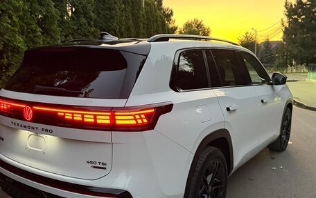 Volkswagen Teramont, 2025 год, 6 290 000 рублей, 13 фотография