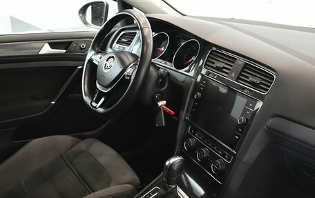 Volkswagen Golf VII, 2019 год, 1 450 000 рублей, 13 фотография