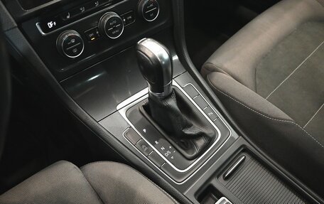 Volkswagen Golf VII, 2019 год, 1 450 000 рублей, 17 фотография