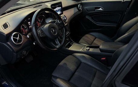 Mercedes-Benz CLA, 2018 год, 1 650 000 рублей, 9 фотография