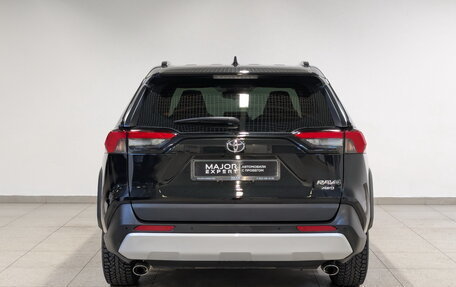 Toyota RAV4, 2023 год, 3 995 000 рублей, 6 фотография