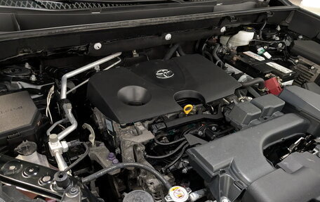 Toyota RAV4, 2023 год, 3 995 000 рублей, 9 фотография