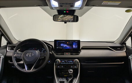 Toyota RAV4, 2023 год, 3 995 000 рублей, 14 фотография